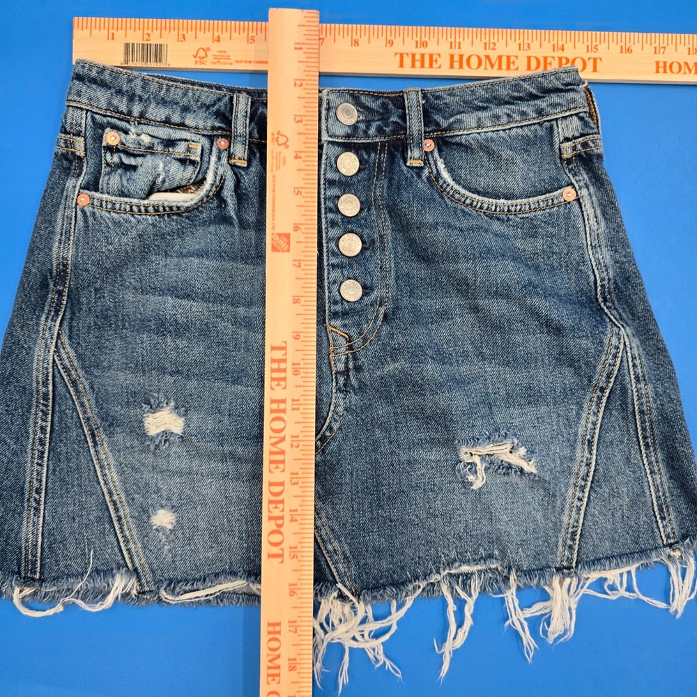 Free People We The Free Tenon Distressed Denim Mini Skirt 29 Button Fly Blue 16" - Picture 3 of 9